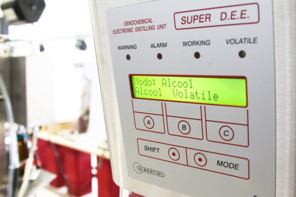 Distillateur automatique GIBERTINI - SUPER DEE – Image 3