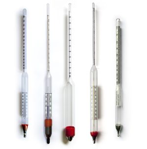 Hydromètres avec échelles en masse volumique ou densité